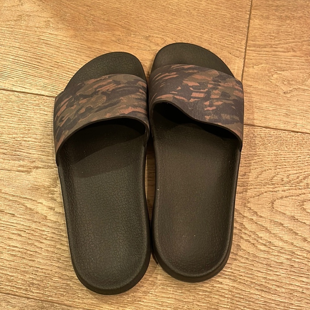 Under Armour camo slides